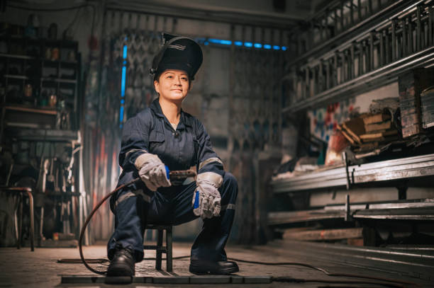 Best Artistic and Custom Metal Fabrication in Nellieburg, MS